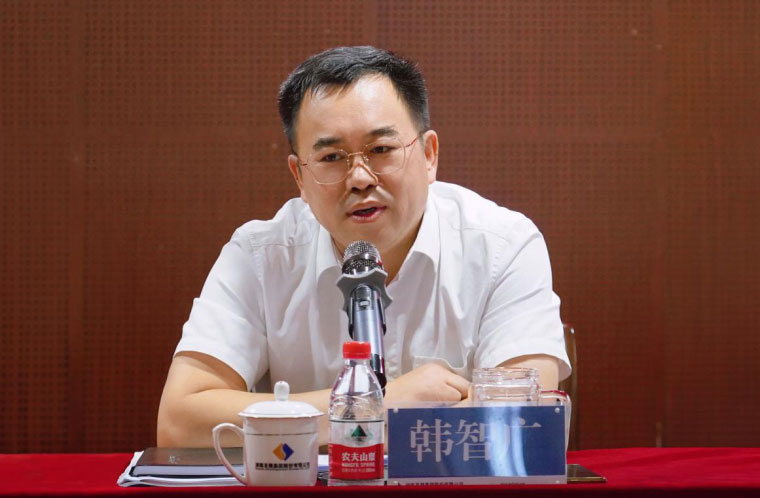 买球（中国）召开总部定员工作动员部署会议
